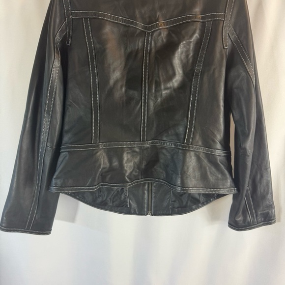 Bernardo Black Genuine Leather Zip up V front Biker Jacket Women's Size:L - Picture 15 of 16